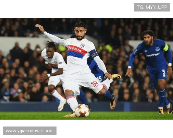 里昂主场激战摩纳哥巅峰对决再现法甲豪门荣耀之争