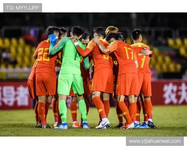 一方足球队迎战河床队期待精彩对决展现激情与实力的巅峰之战