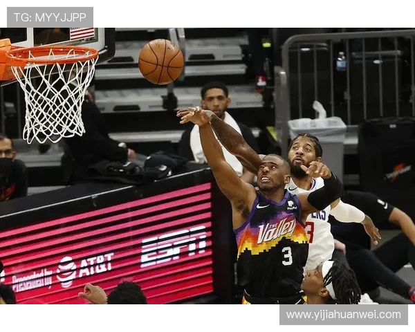 威金斯与保罗乔治对决分析谁能在NBA赛场上更胜一筹